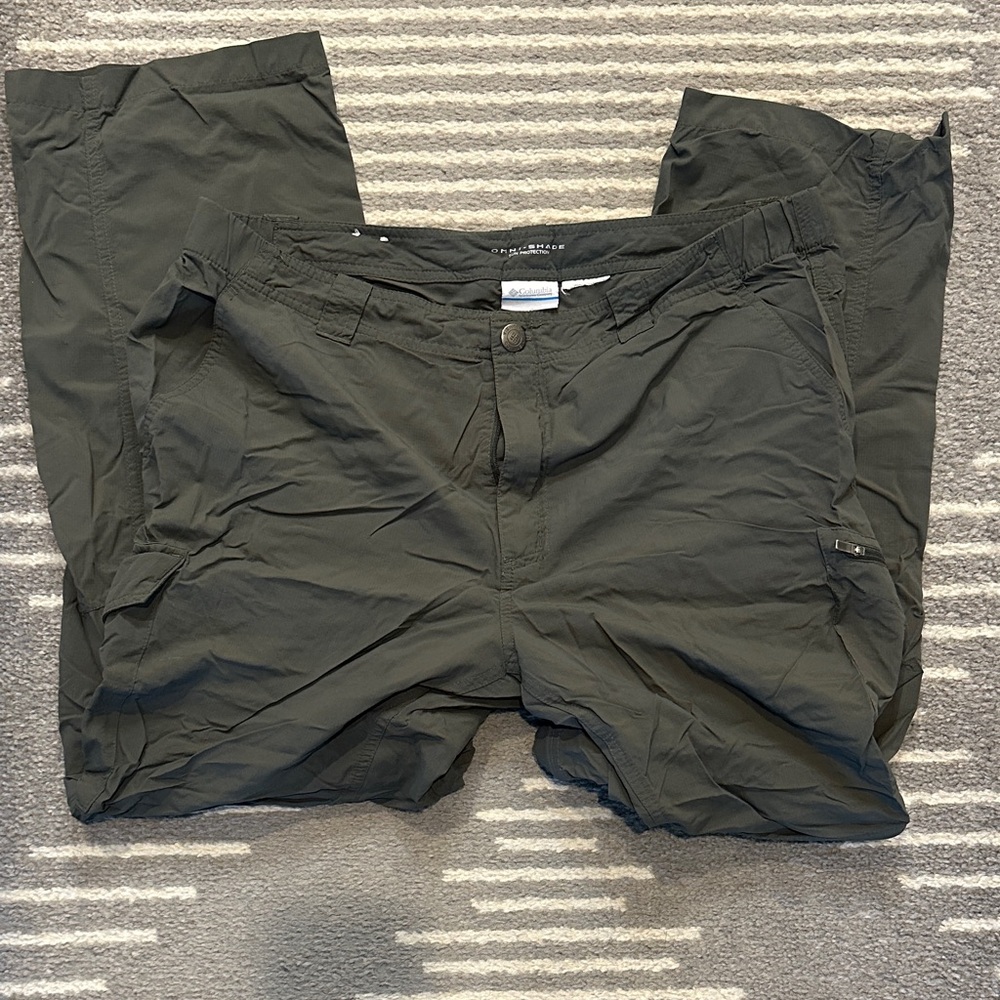 Columbia Omnishade Men's Straight Leg Dark Olive Convertible Outdoor Pants 38x30